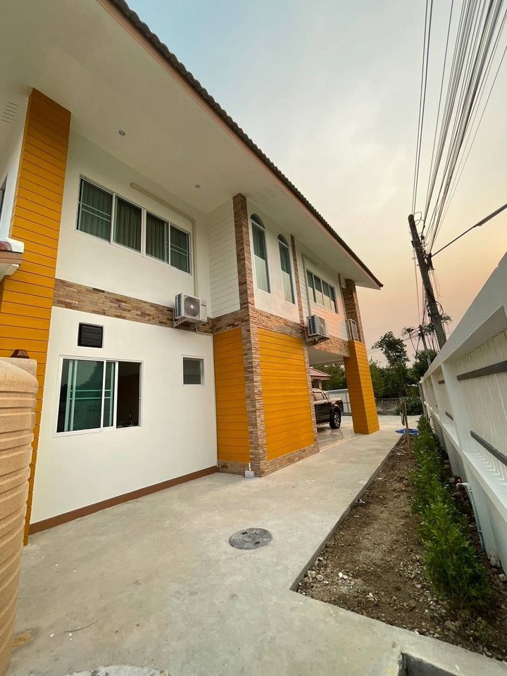 3 Bedroom House in Nong Phueng, Saraphi, Chiang Mai - Image 11