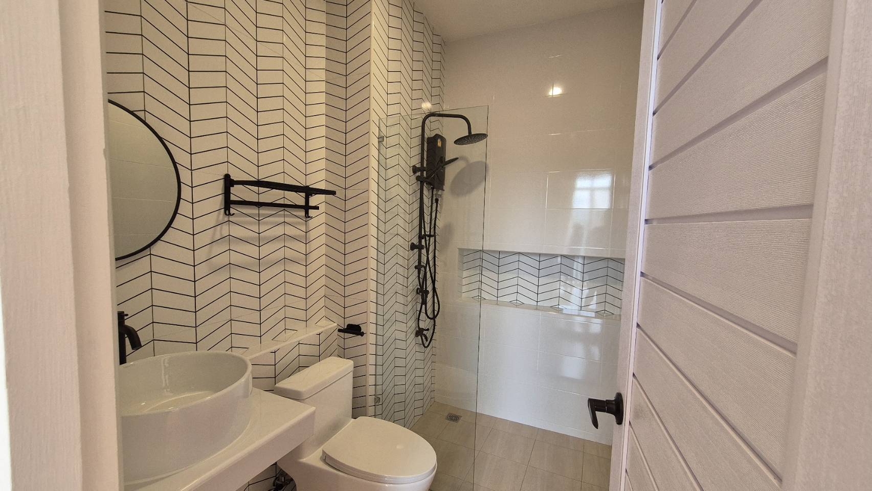 3 Bedroom House For Sale in Nong Phueng, Saraphi, Chiang Mai - Image 20