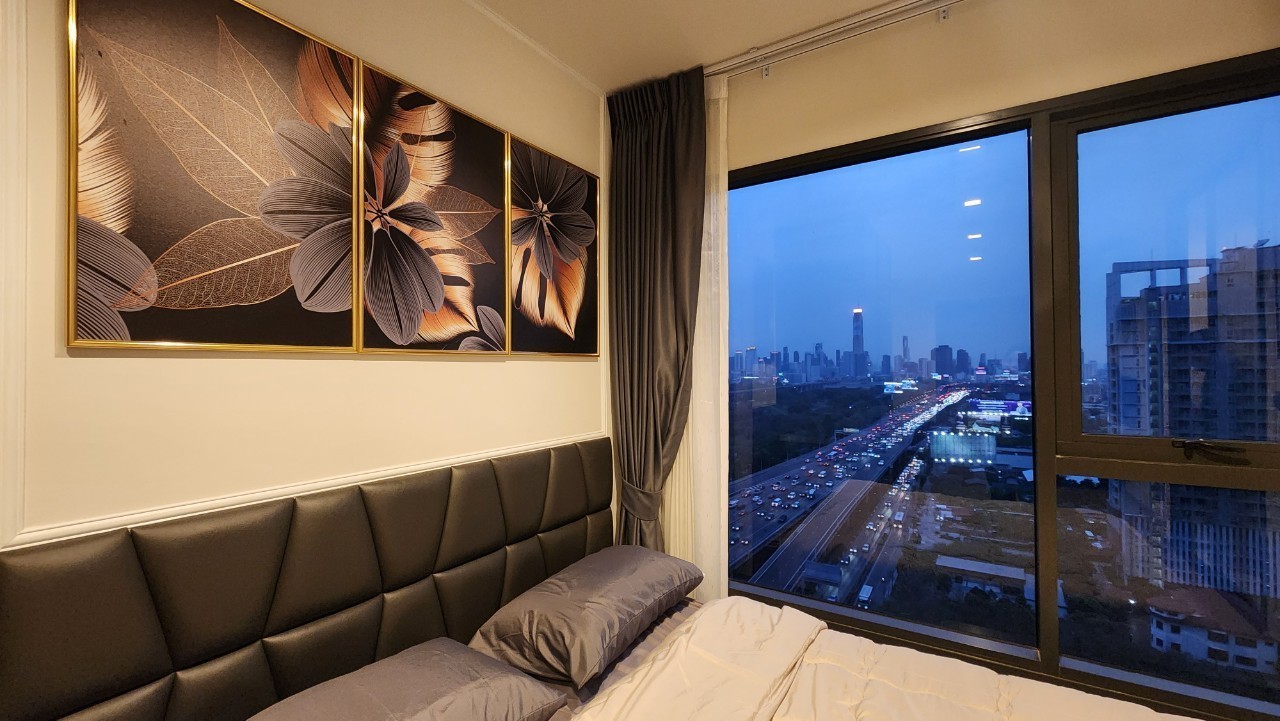 Life Asoke Hype - Image 6