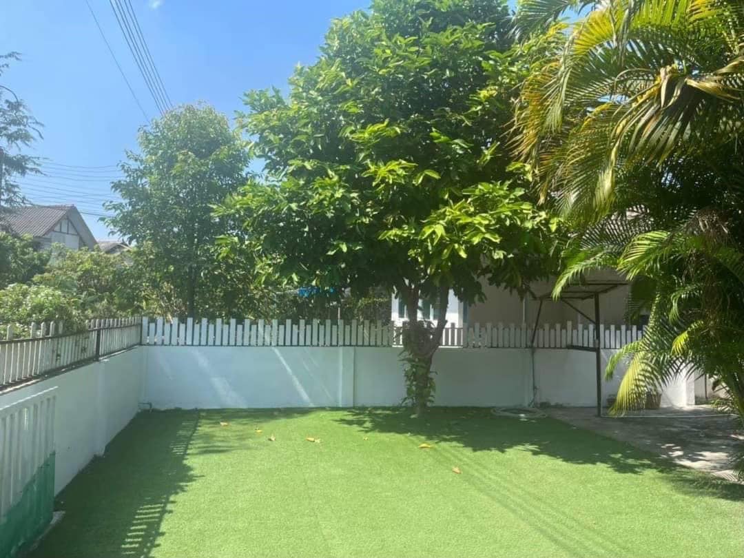 2 Bedroom House For Sale in San Phak Wan, Hang Dong, Chiang Mai - Image 5