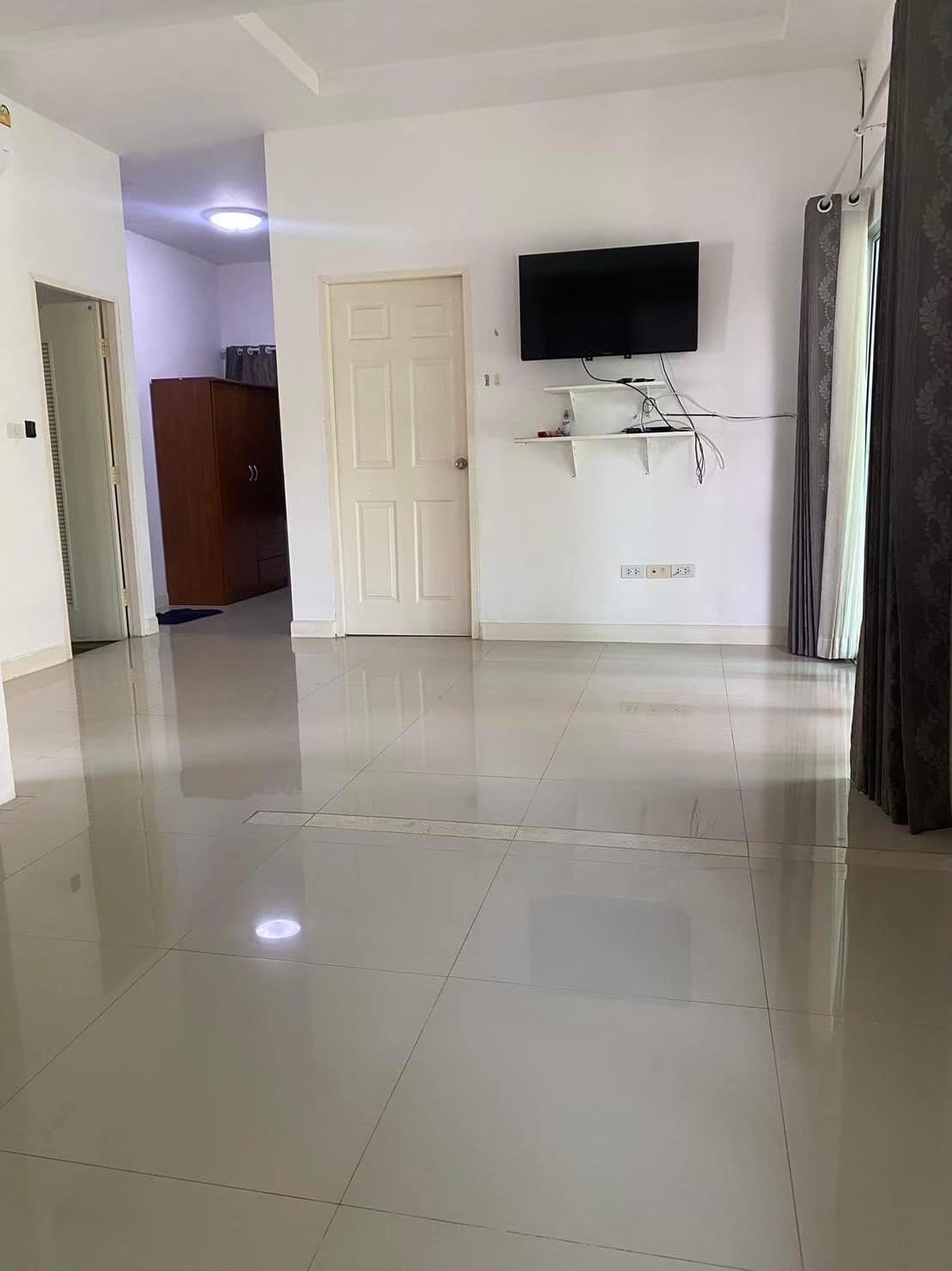 2 Bedroom House For Sale in San Phak Wan, Hang Dong, Chiang Mai - Image 4