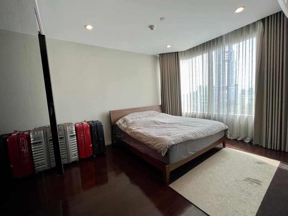 Watermark Chao Phraya - Image 5