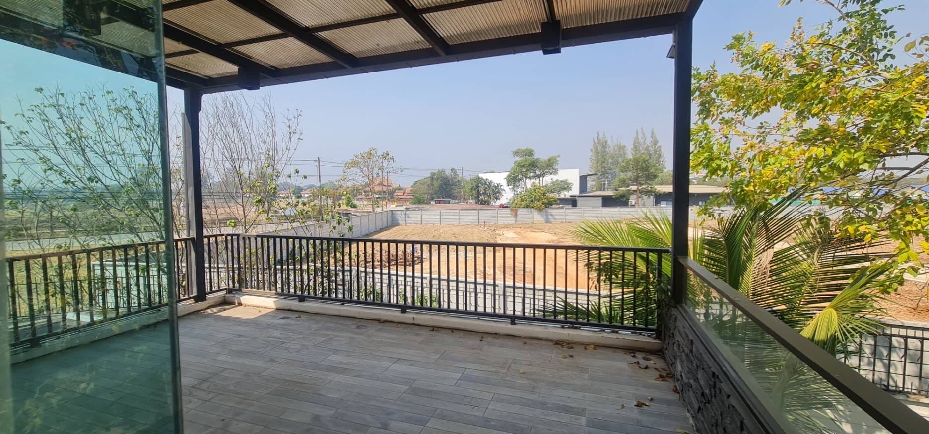 Siwalee Meechok - Image 15