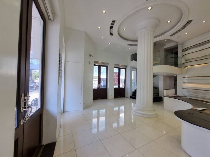  Retail Space For Sale in Khlong Toei, Khlong Toei, Bangkok - Image 10