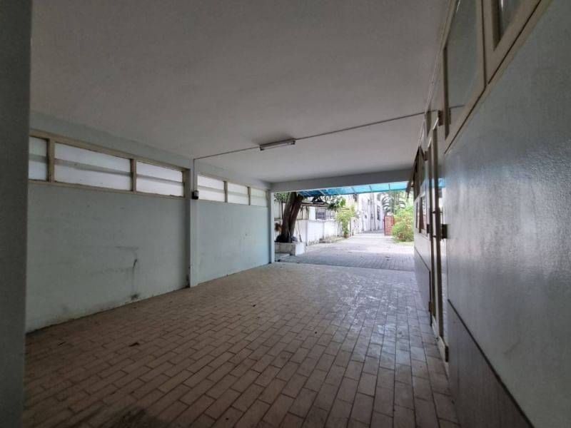 Studio House  in Khlong Tan Nuea, Vadhana, Bangkok - Image 7