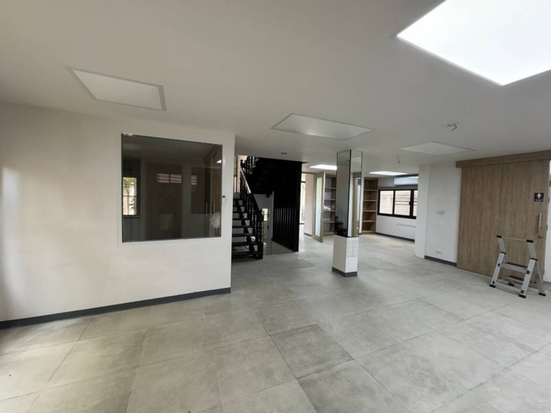 6 Bedroom House  in Khlong Tan Nuea, Vadhana, Bangkok - Image 3