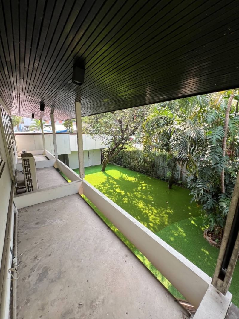 Studio House  in Khlong Toei, Khlong Toei, Bangkok - Image 7