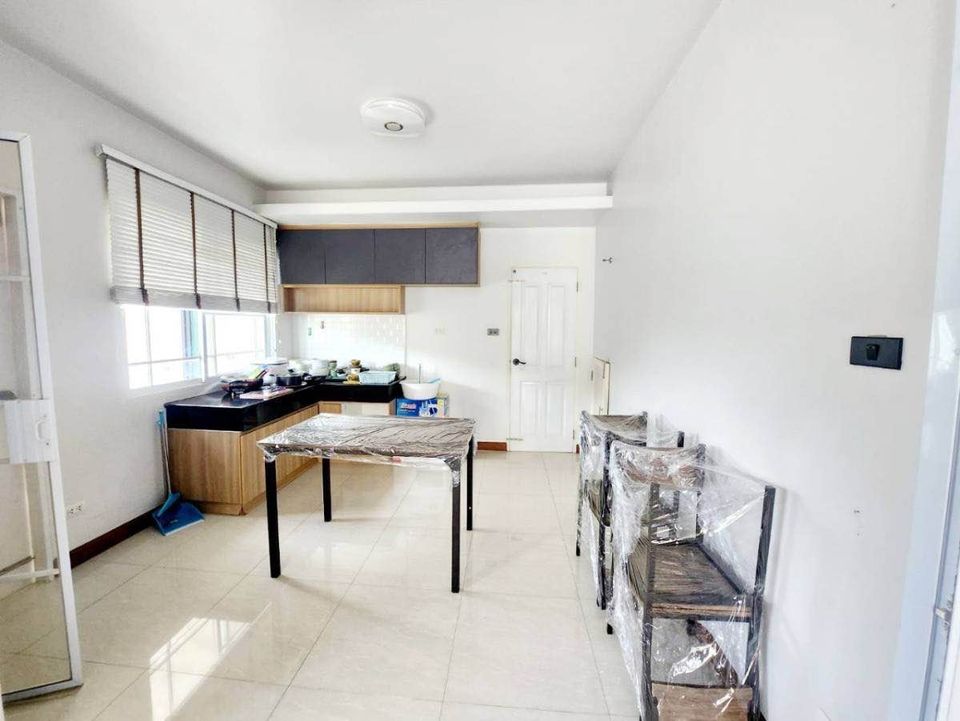 4 Bedroom House For Rent in Tha Sala, Mueang Chiang Mai, Chiang Mai - Image 4