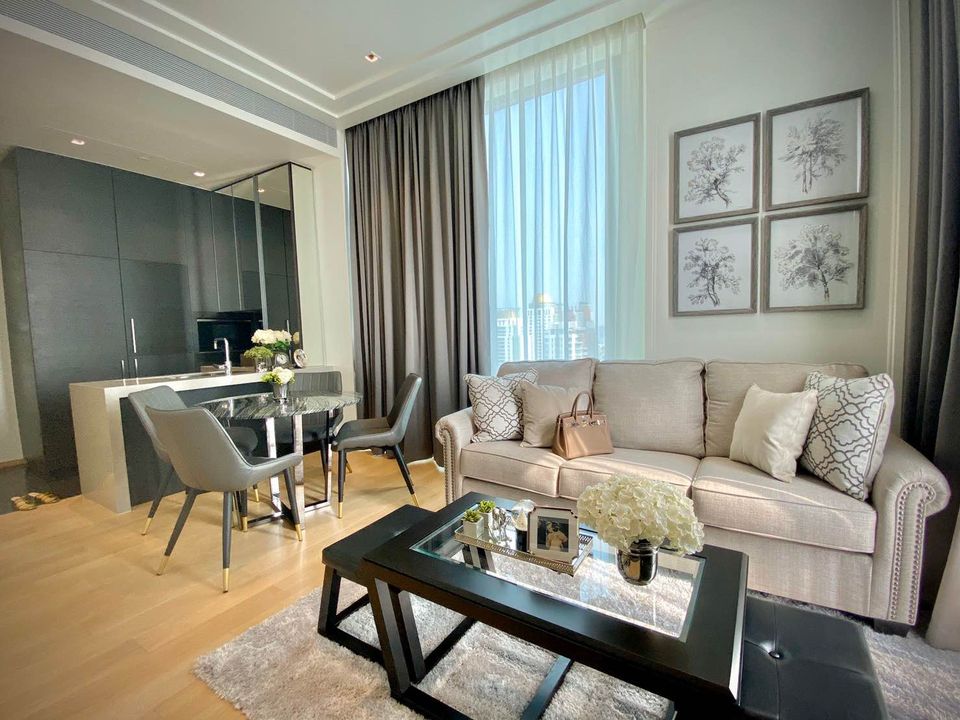 2 Bedroom Condo For Sale in Pathum Wan, Pathum Wan, Bangkok - Image 1