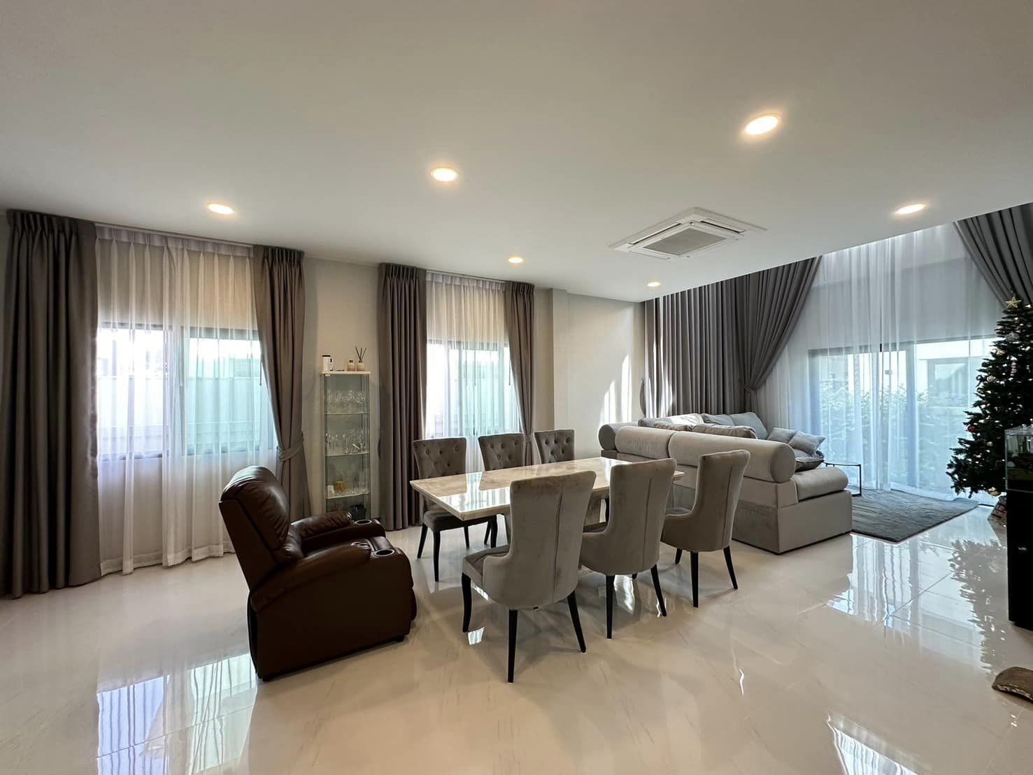 4 Bedroom House For Rent in Bang Chalong, Bang Phli, Samut Prakan - Image 9