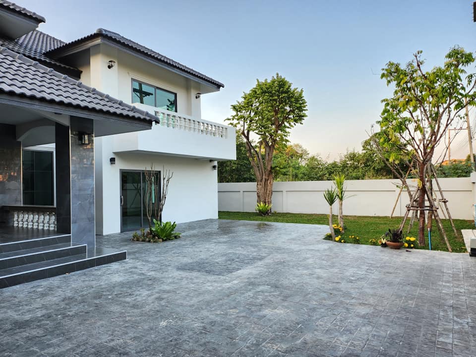 4 Bedroom House For Sale in San Klang, San Kamphaeng, Chiang Mai - Image 10