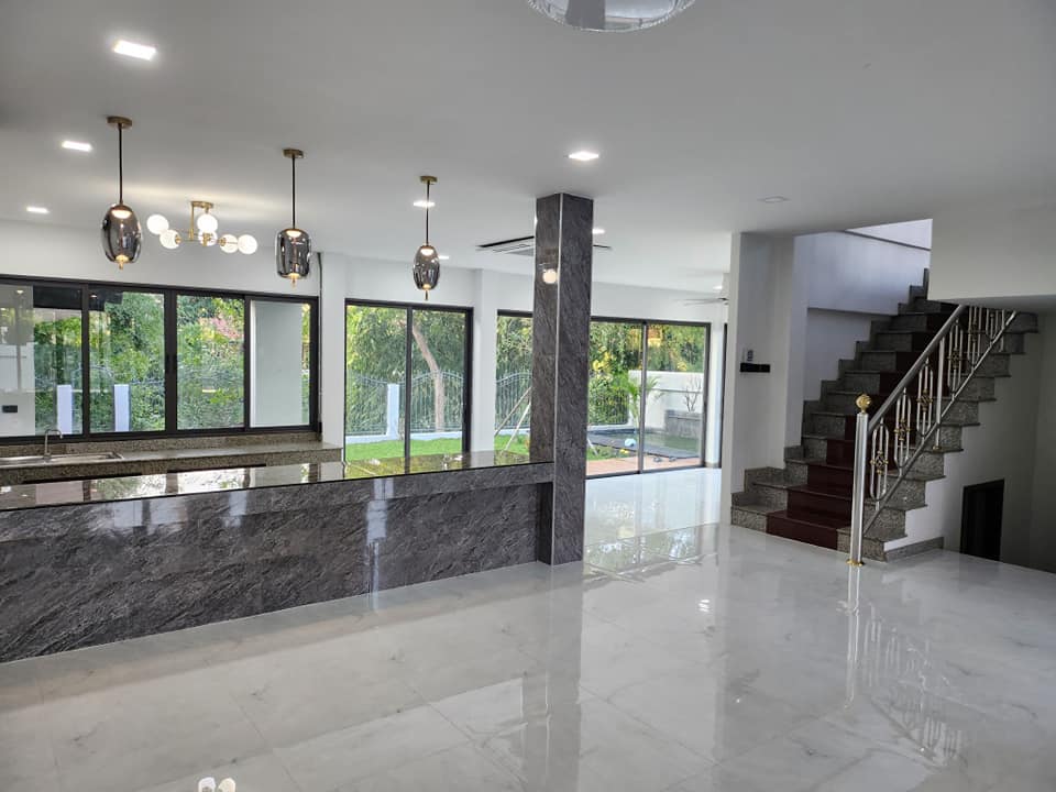4 Bedroom House For Sale in San Klang, San Kamphaeng, Chiang Mai - Image 9
