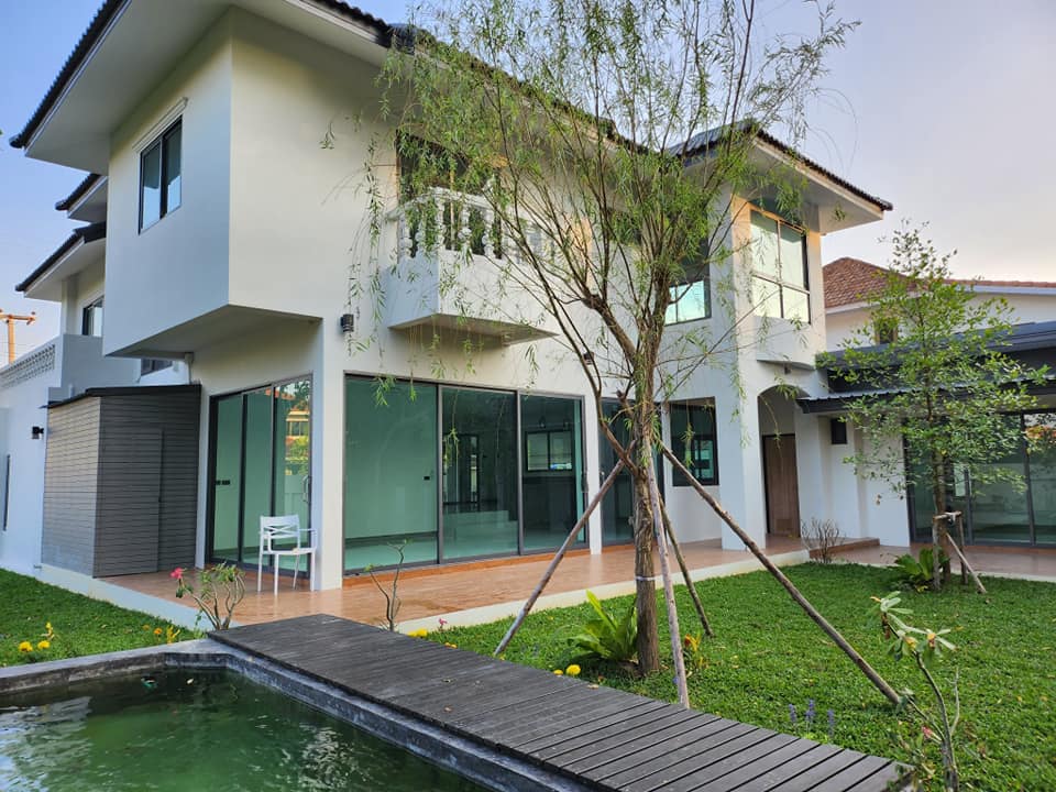 4 Bedroom House For Sale in San Klang, San Kamphaeng, Chiang Mai - Image 2