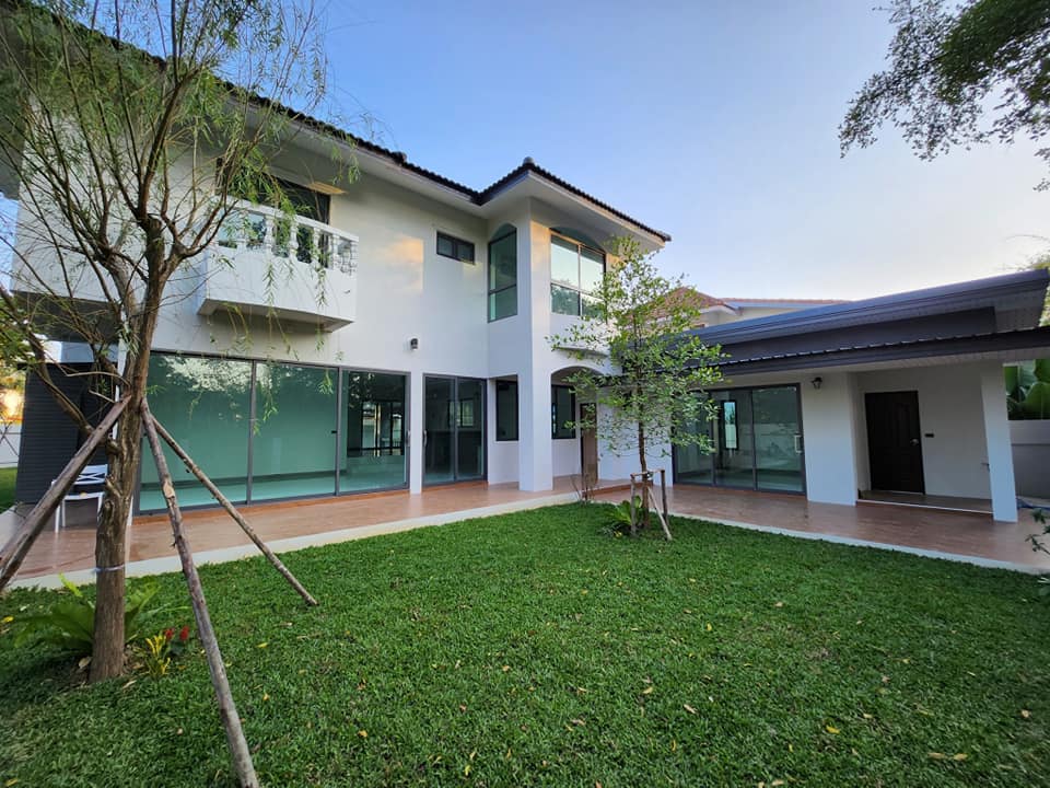 4 Bedroom House For Sale in San Klang, San Kamphaeng, Chiang Mai - Image 3