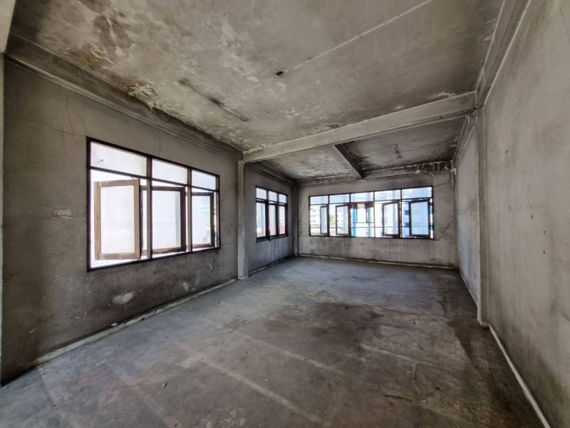  零售空间  在  - Image 3