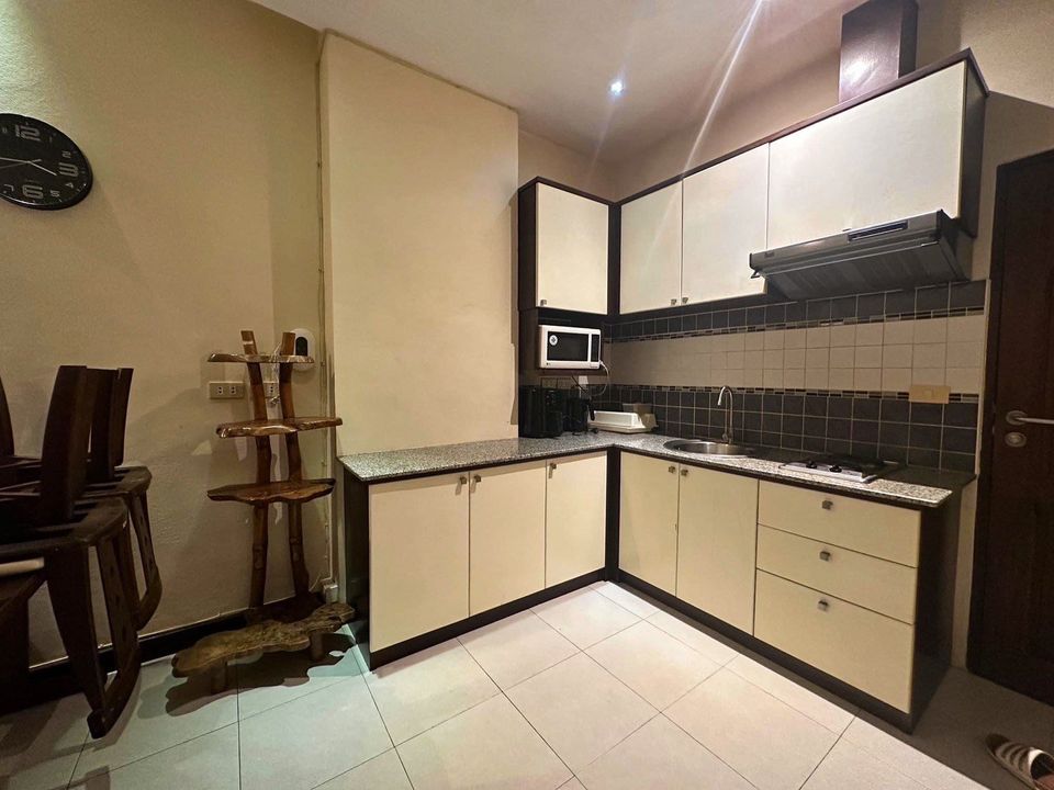 Riverside Condo - Image 6