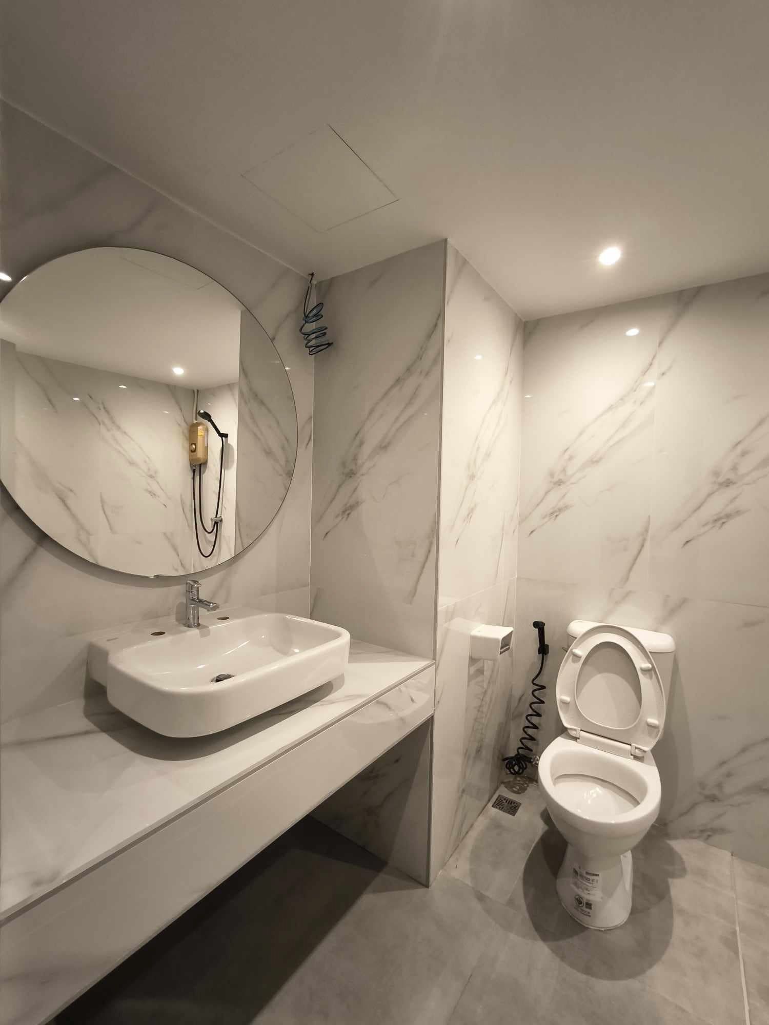 Nakornping Condominium - Image 11