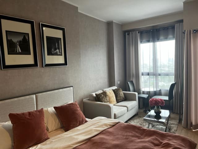 Studio Condo For Sale in Hua Mak, Bang Kapi, Bangkok - Image 2