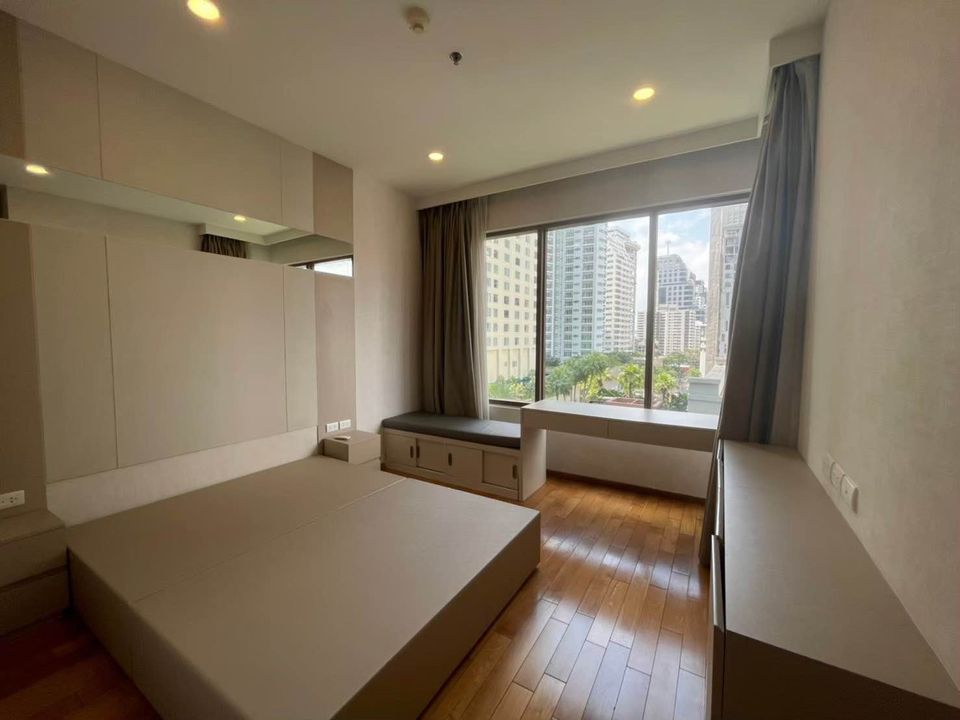 The Emporio Place - Image 3