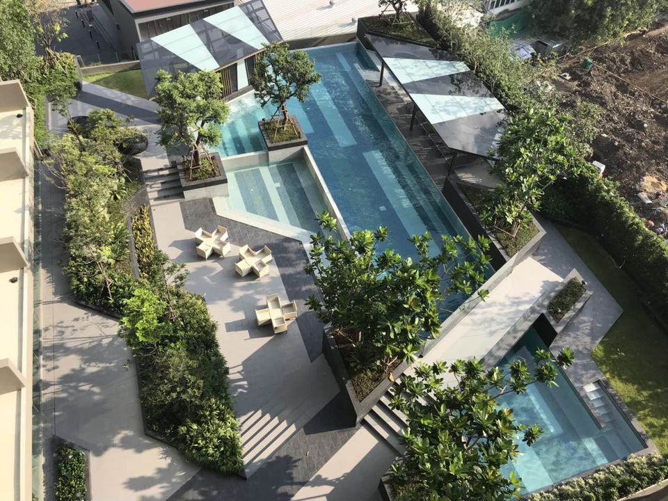 1 Bedroom Condo For Sale in Sam Sen Nok, Huai Khwang, Bangkok - Image 16