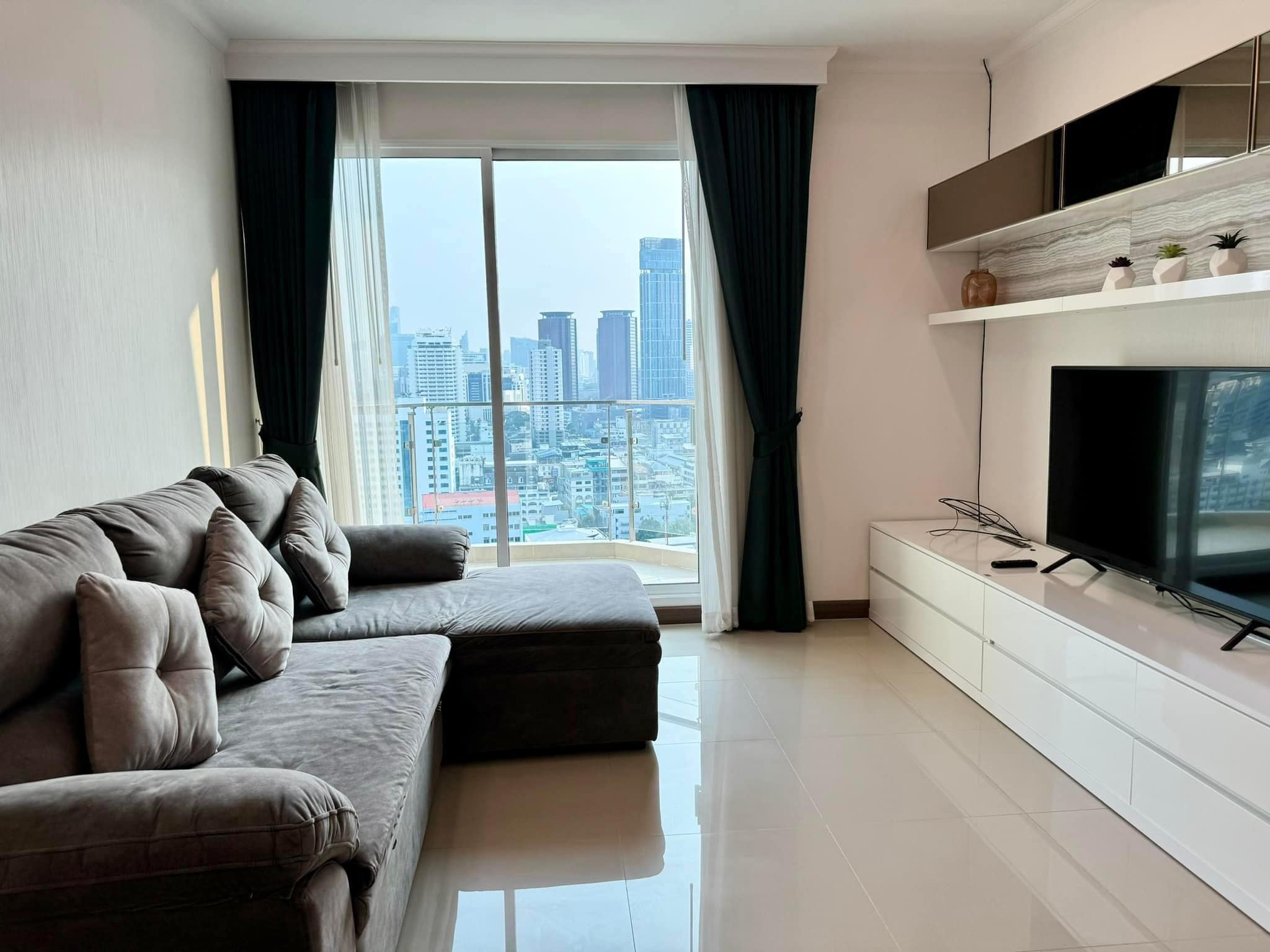 Supalai Elite Phayathai - Image 1