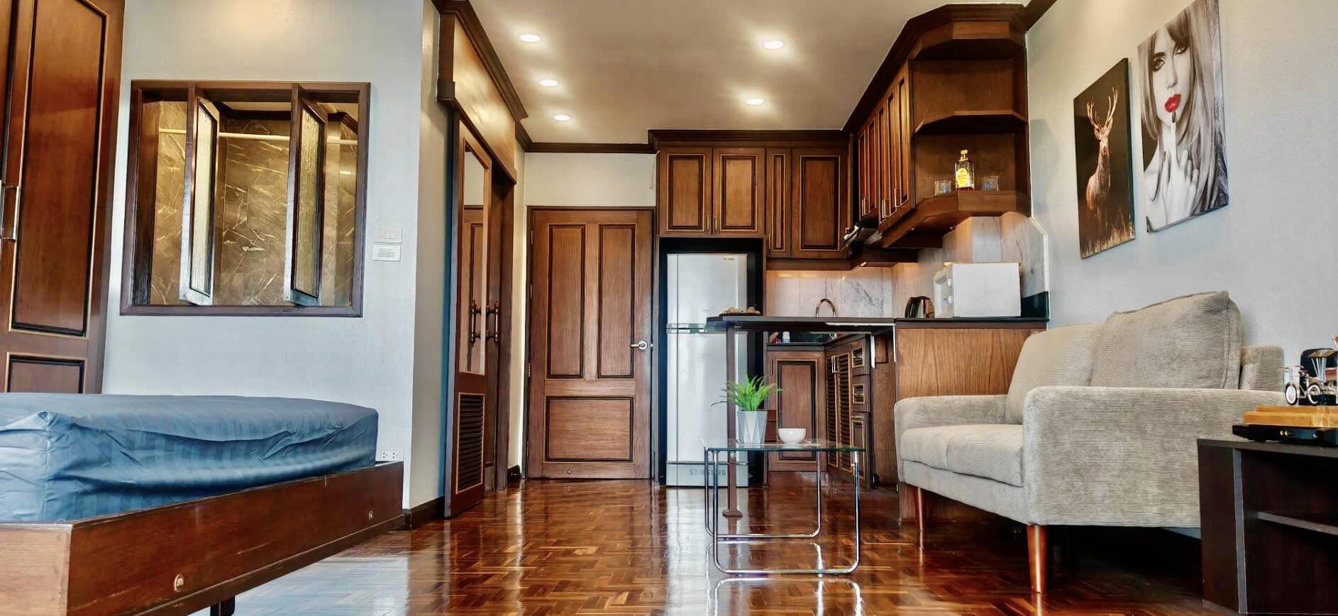Riverside Condo - Image 7