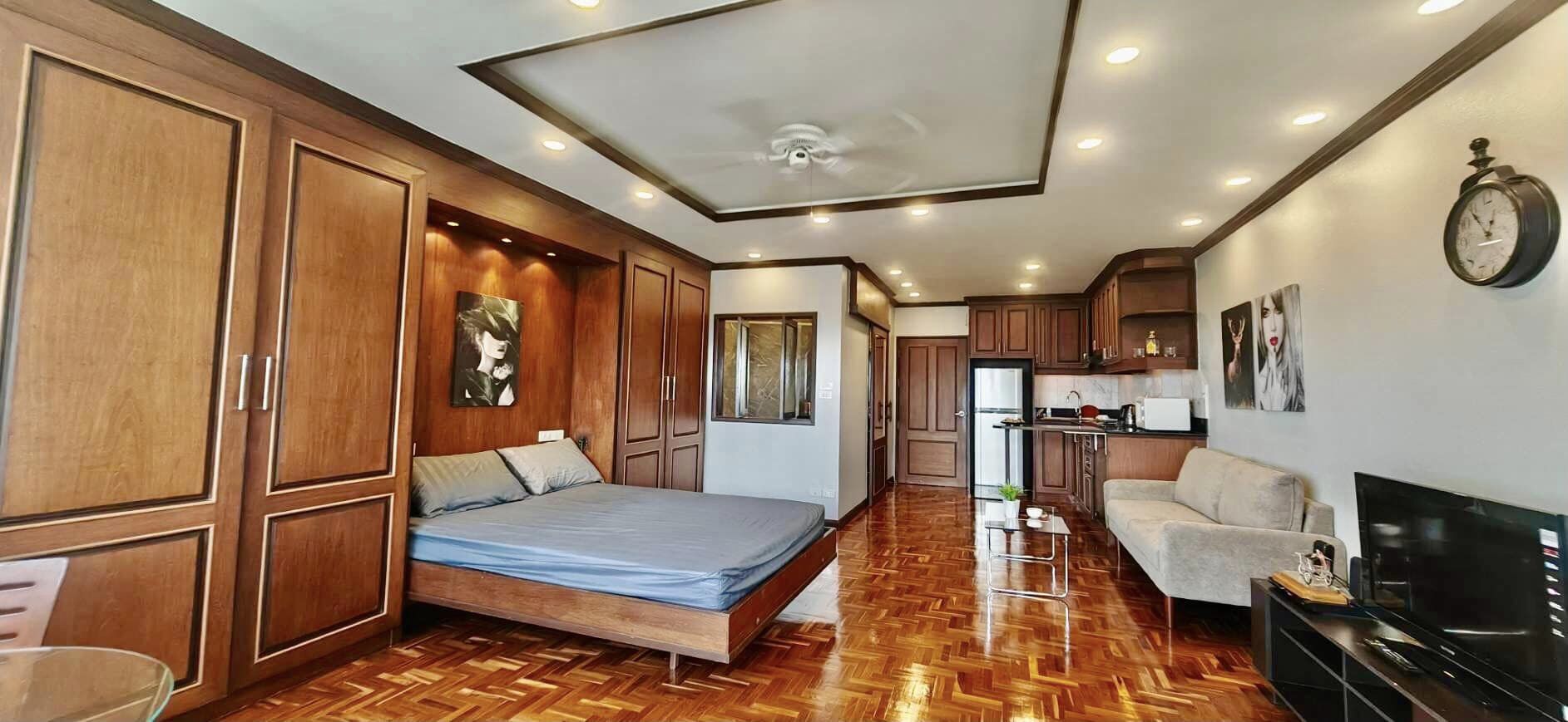 Riverside Condo - Image 8