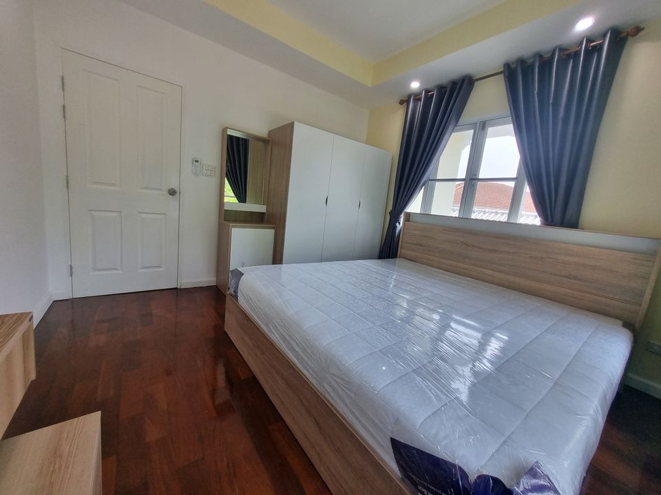 7 Bedroom House For Sale in Ban Waen, Hang Dong, Chiang Mai - Image 3