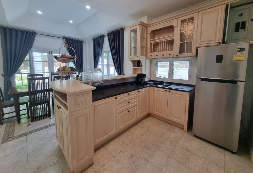 7 Bedroom House For Sale in Ban Waen, Hang Dong, Chiang Mai - Image 12
