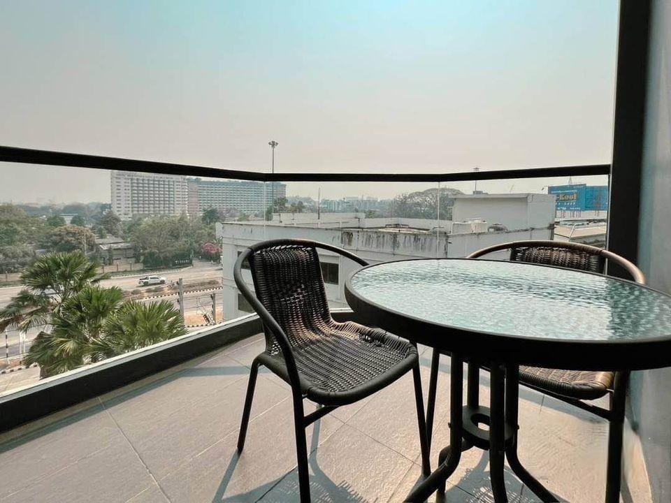 Moda Condo - Image 5