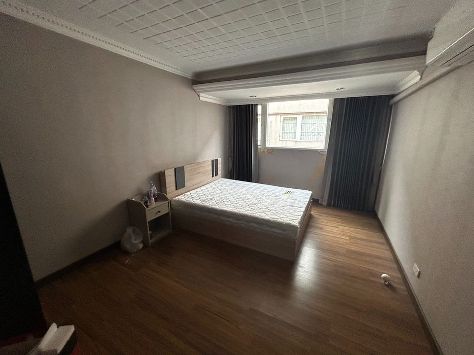  Retail Space  in Sam Sen Nok, Huai Khwang, Bangkok - Image 17