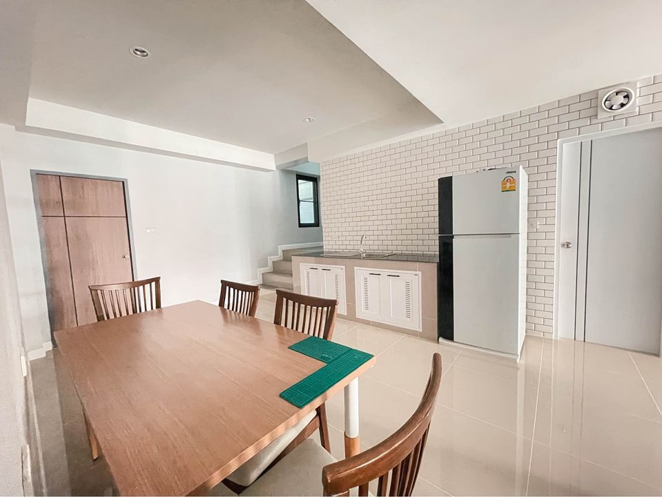 2 Bedroom Townhouse For Rent in Phraeksa, Mueang Samut Prakan, Samut Prakan - Image 9