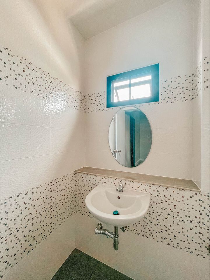 2 Bedroom Townhouse For Rent in Phraeksa, Mueang Samut Prakan, Samut Prakan - Image 12
