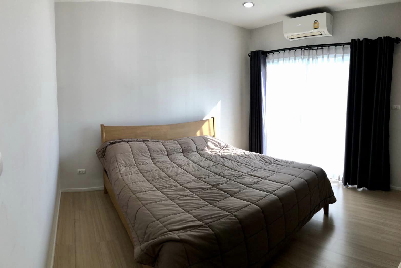 3 卧室 联排别墅  在  - Image 2