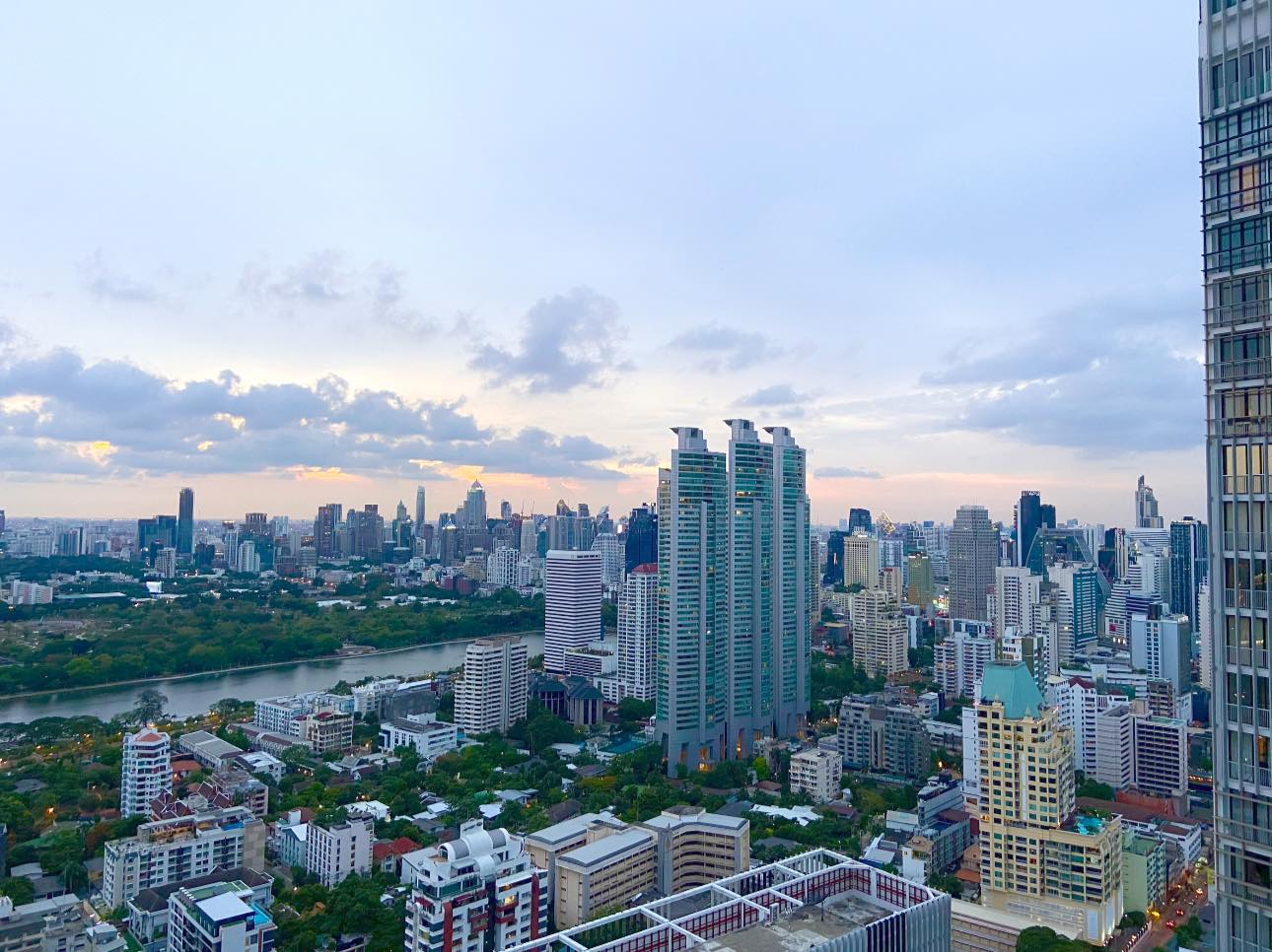 Park Origin Phrom Phong - Image 4