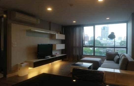 The Room Sukhumvit 40 - Image 2