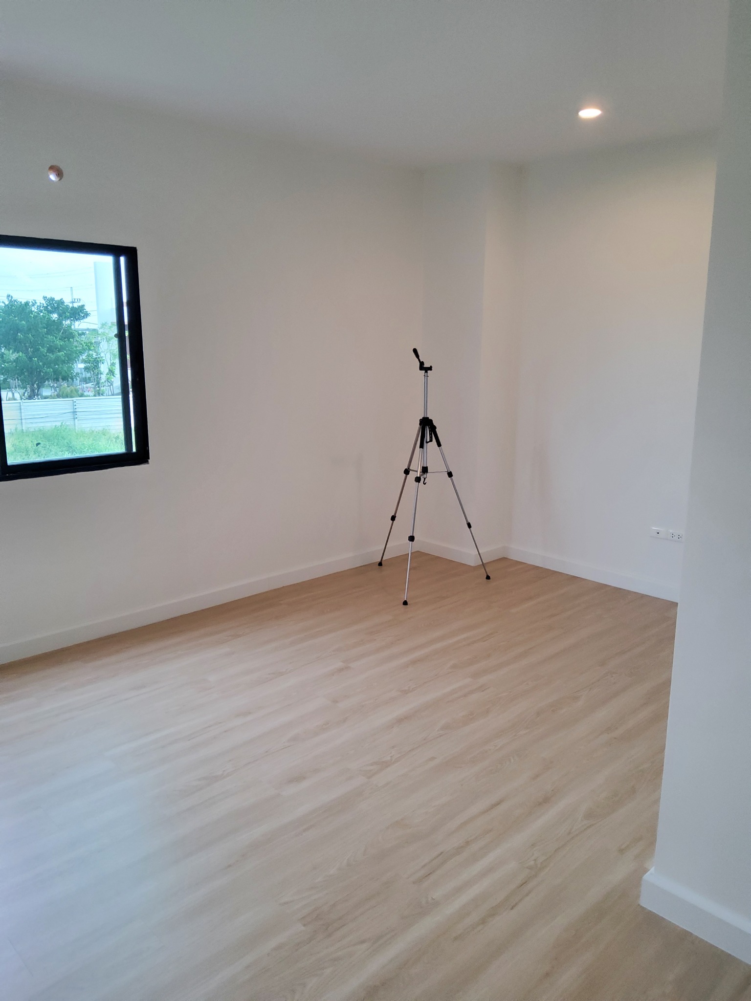 Nalin Grand Avenue - Image 7