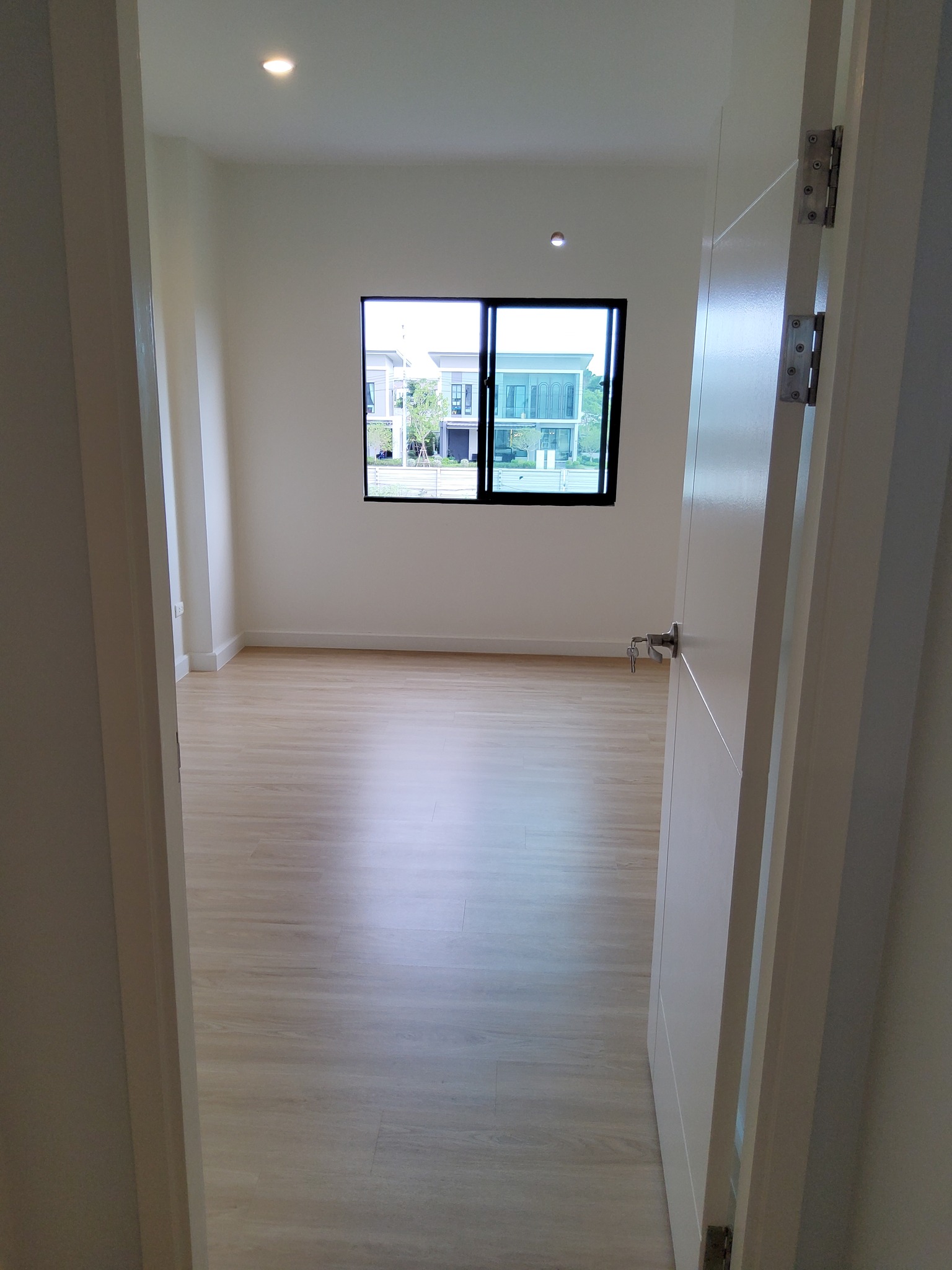 Nalin Grand Avenue - Image 24
