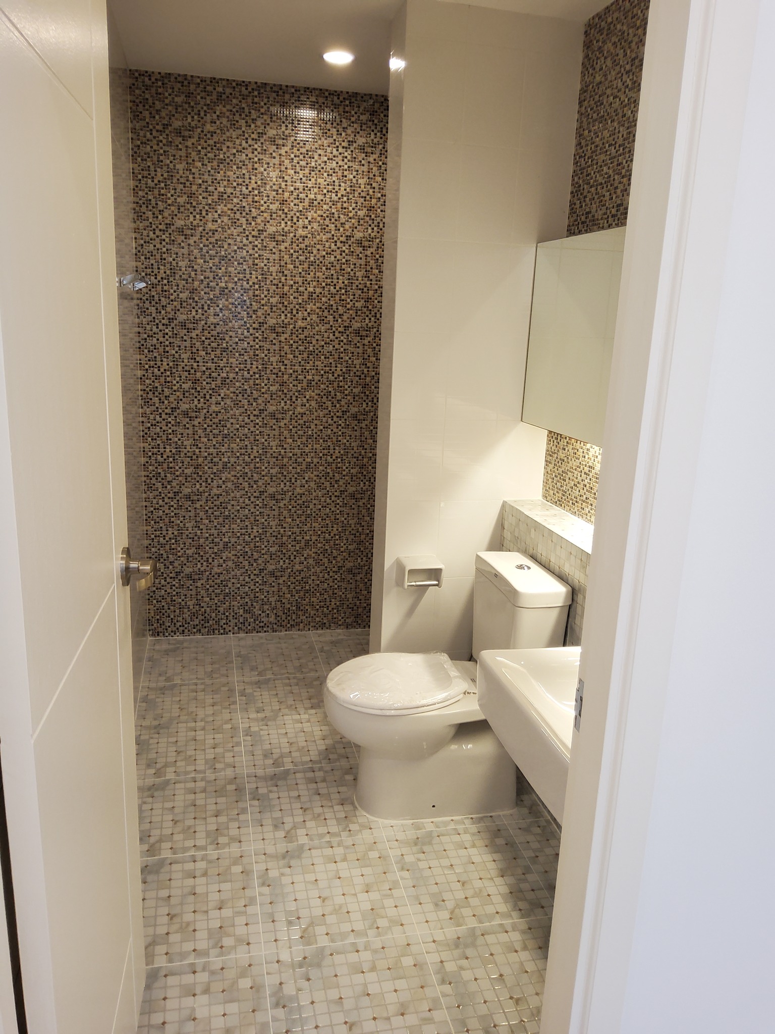 Nalin Grand Avenue - Image 21