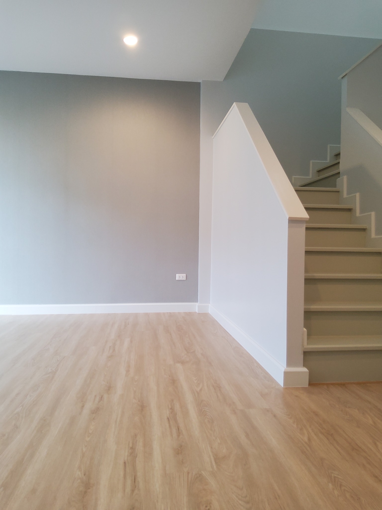 Nalin Grand Avenue - Image 3