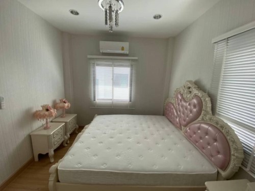 3 Bedroom House  in Dokmai, Prawet, Bangkok - Image 12