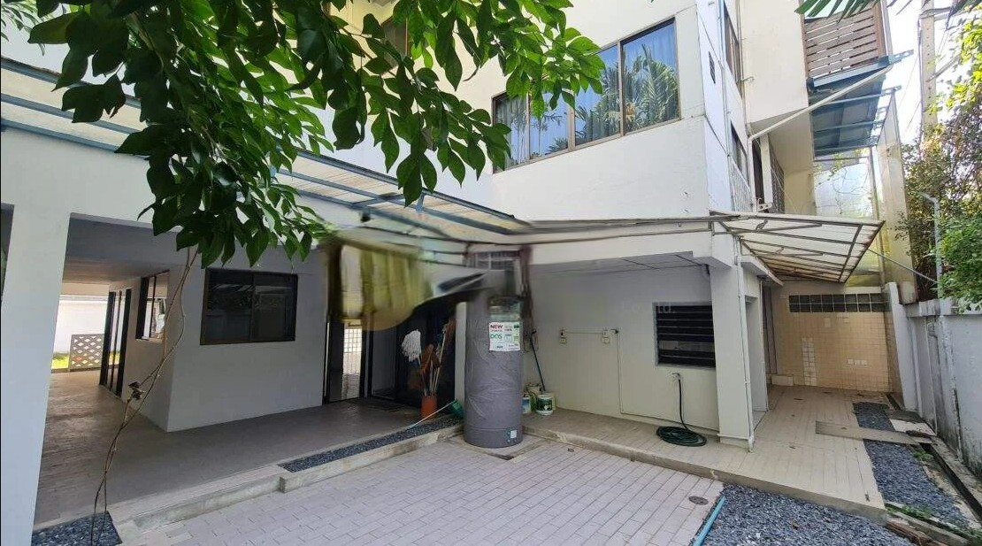 3 ห้องนอน บ้านเดี่ยว สำหรับขาย ใน บางจาก, พระโขนง, กรุงเทพมหานคร - Image 5