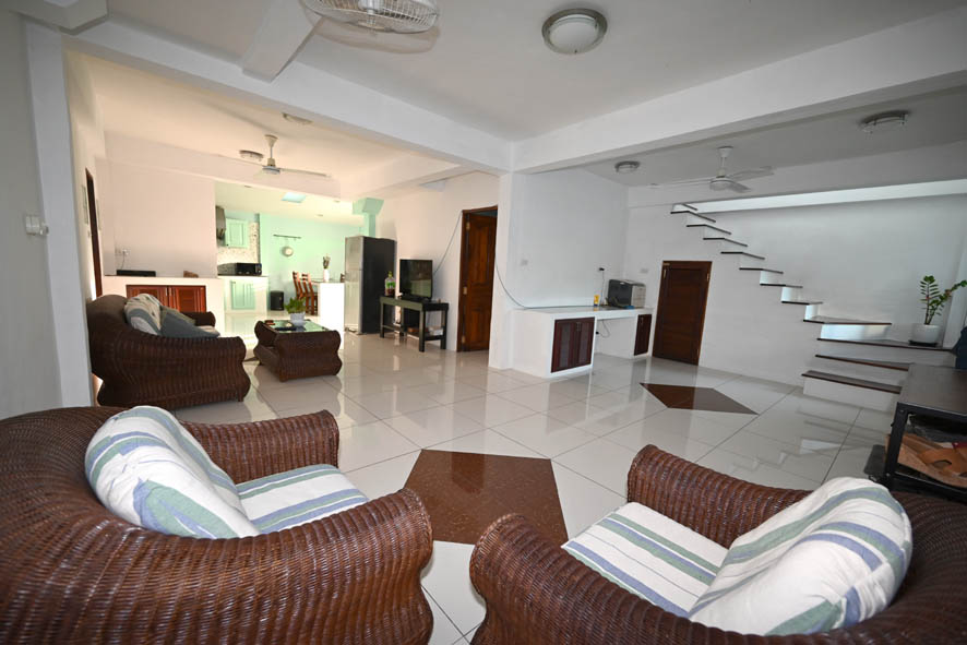 4 Bedroom House For Sale in San Sai Noi, San Sai, Chiang Mai - Image 3