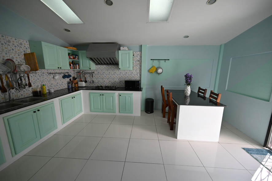 4 Bedroom House For Sale in San Sai Noi, San Sai, Chiang Mai - Image 9