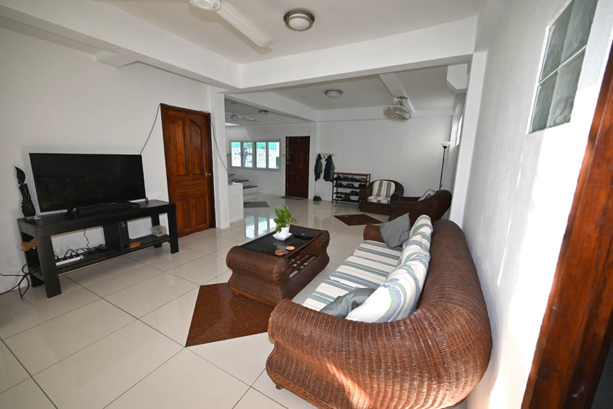 4 Bedroom House For Sale in San Sai Noi, San Sai, Chiang Mai - Image 2
