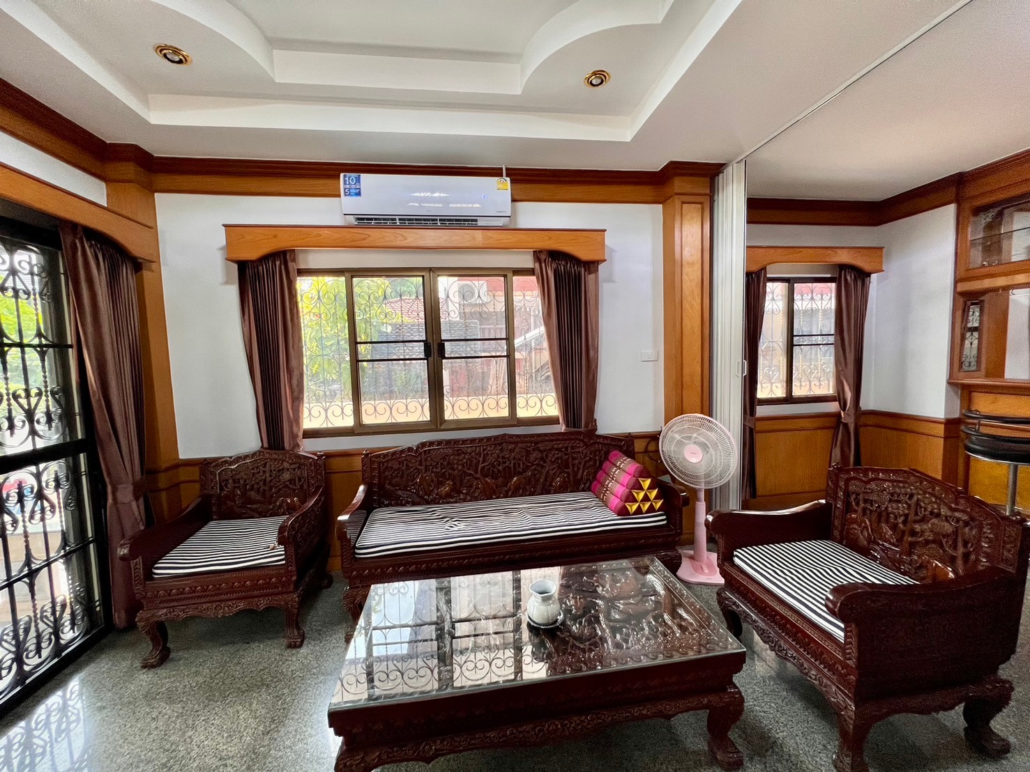 5 Bedroom House For Rent in Fa Ham, Mueang Chiang Mai, Chiang Mai - Image 3