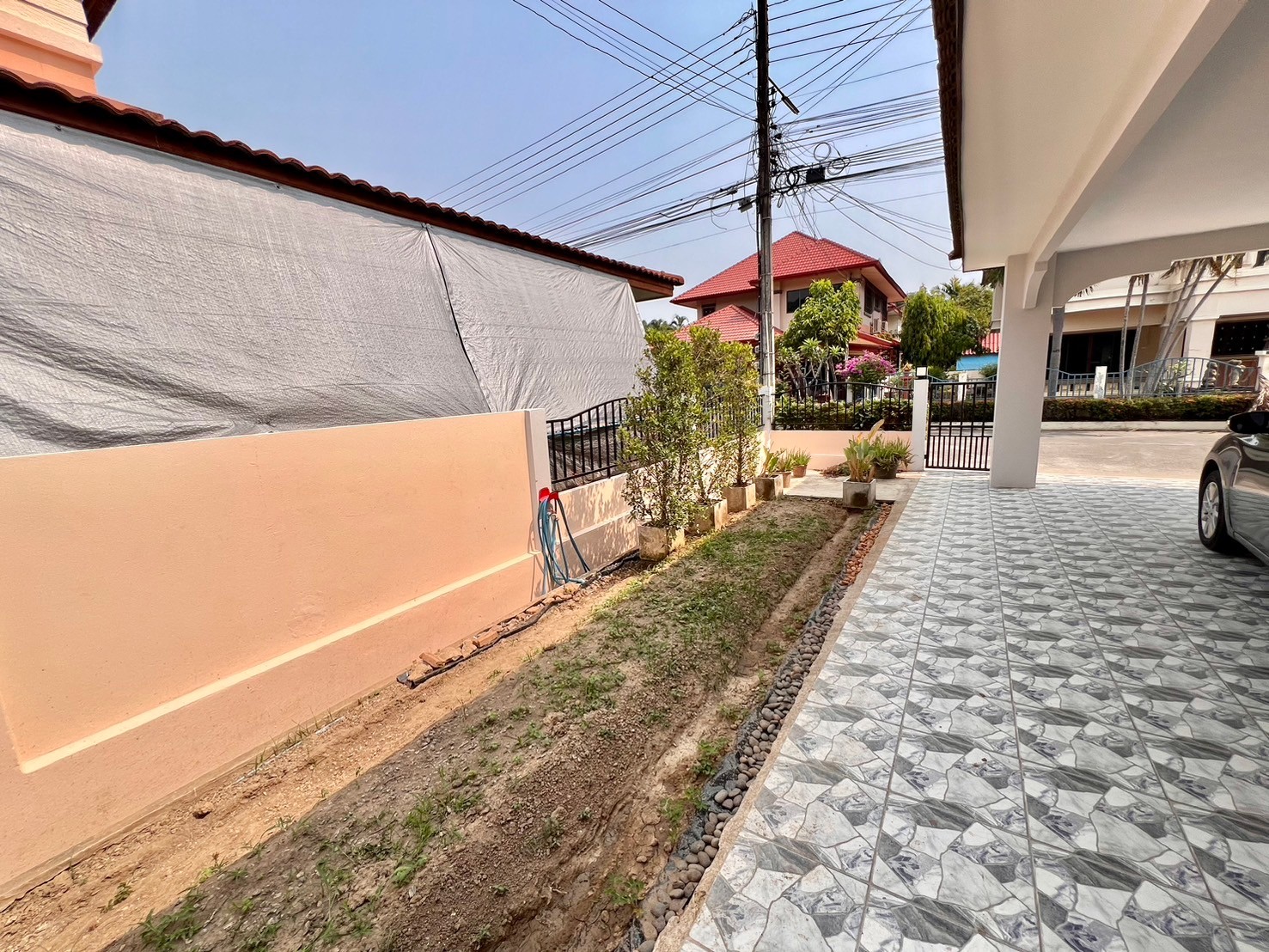5 Bedroom House For Rent in Fa Ham, Mueang Chiang Mai, Chiang Mai - Image 22
