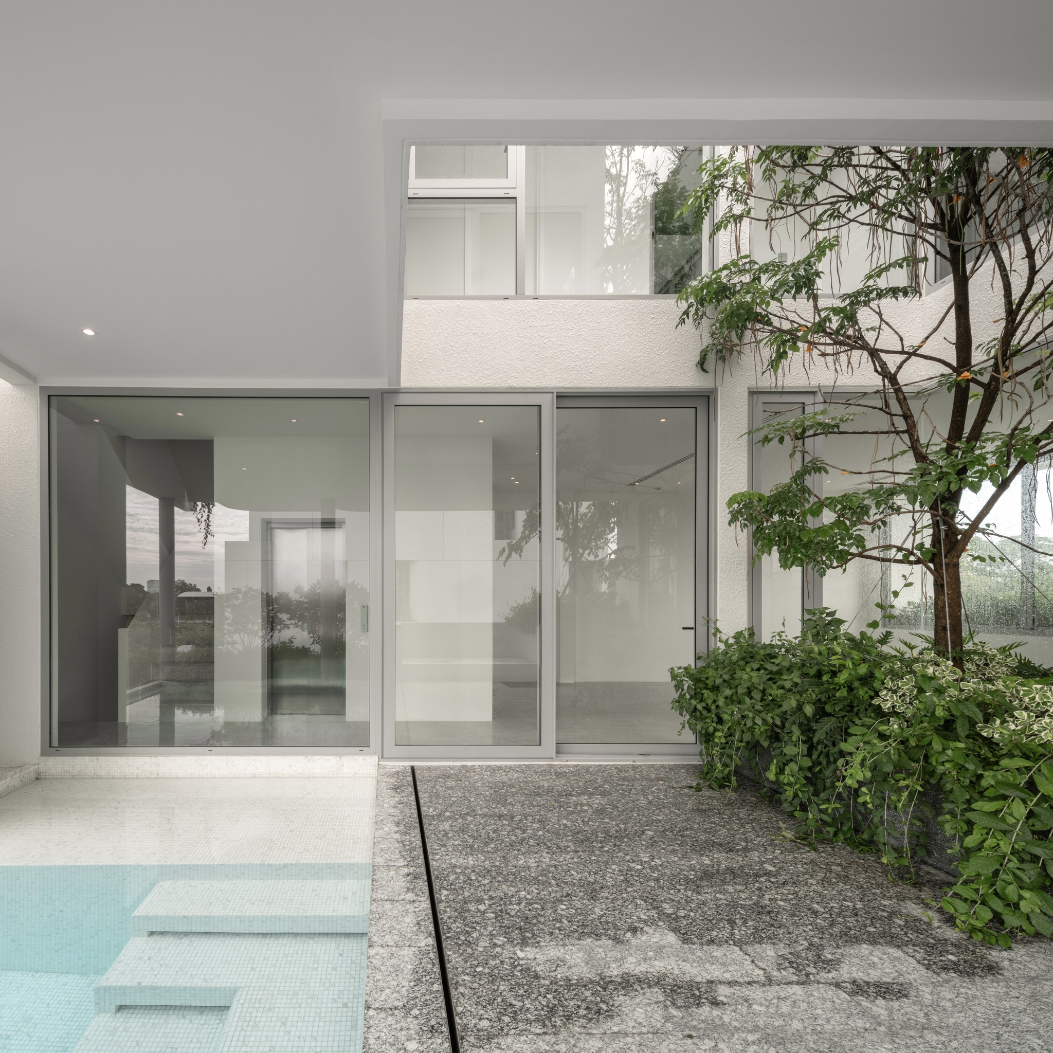 ARQ10 - Image 3