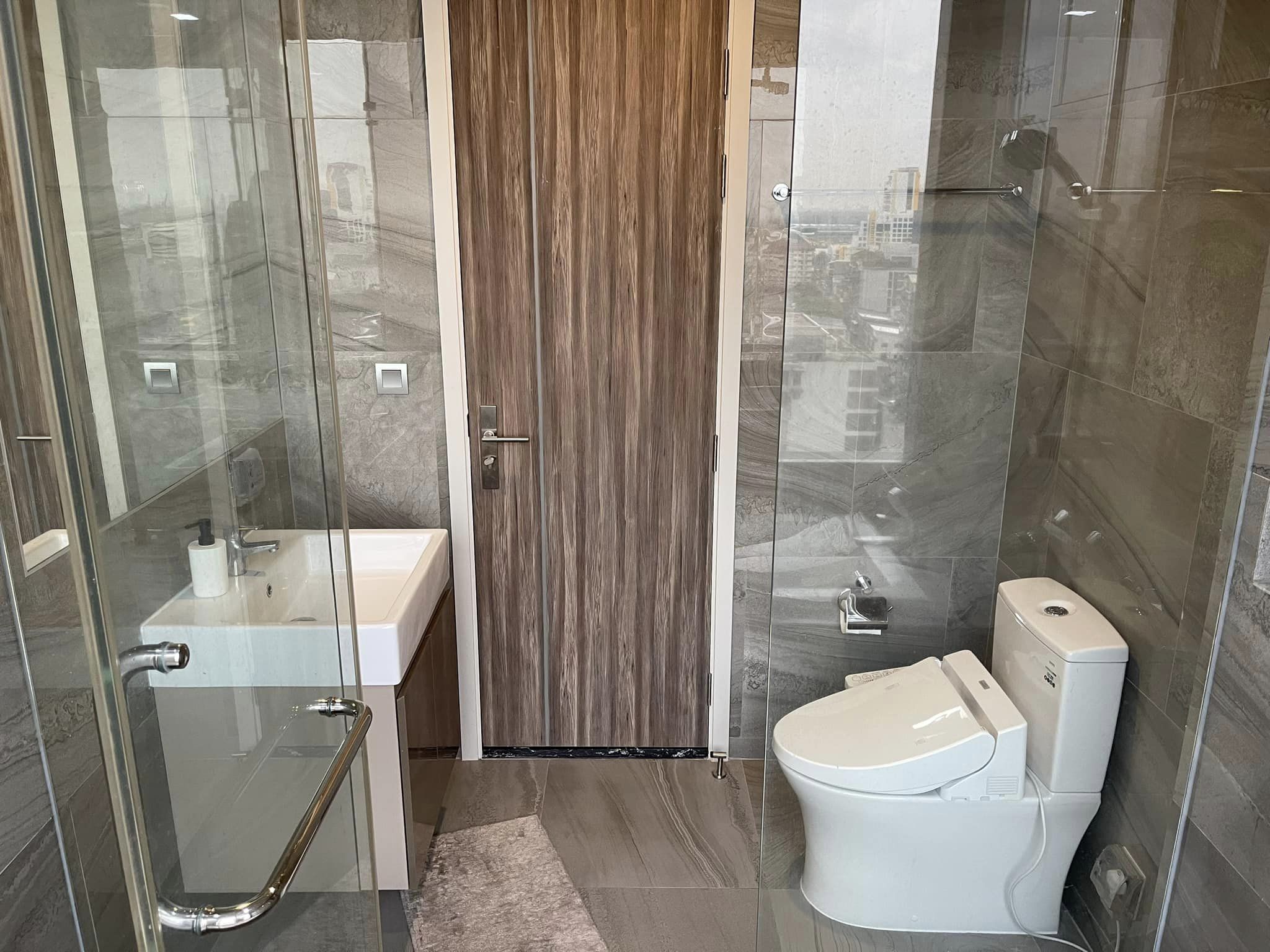 2 卧室 公寓  在  - Image 20