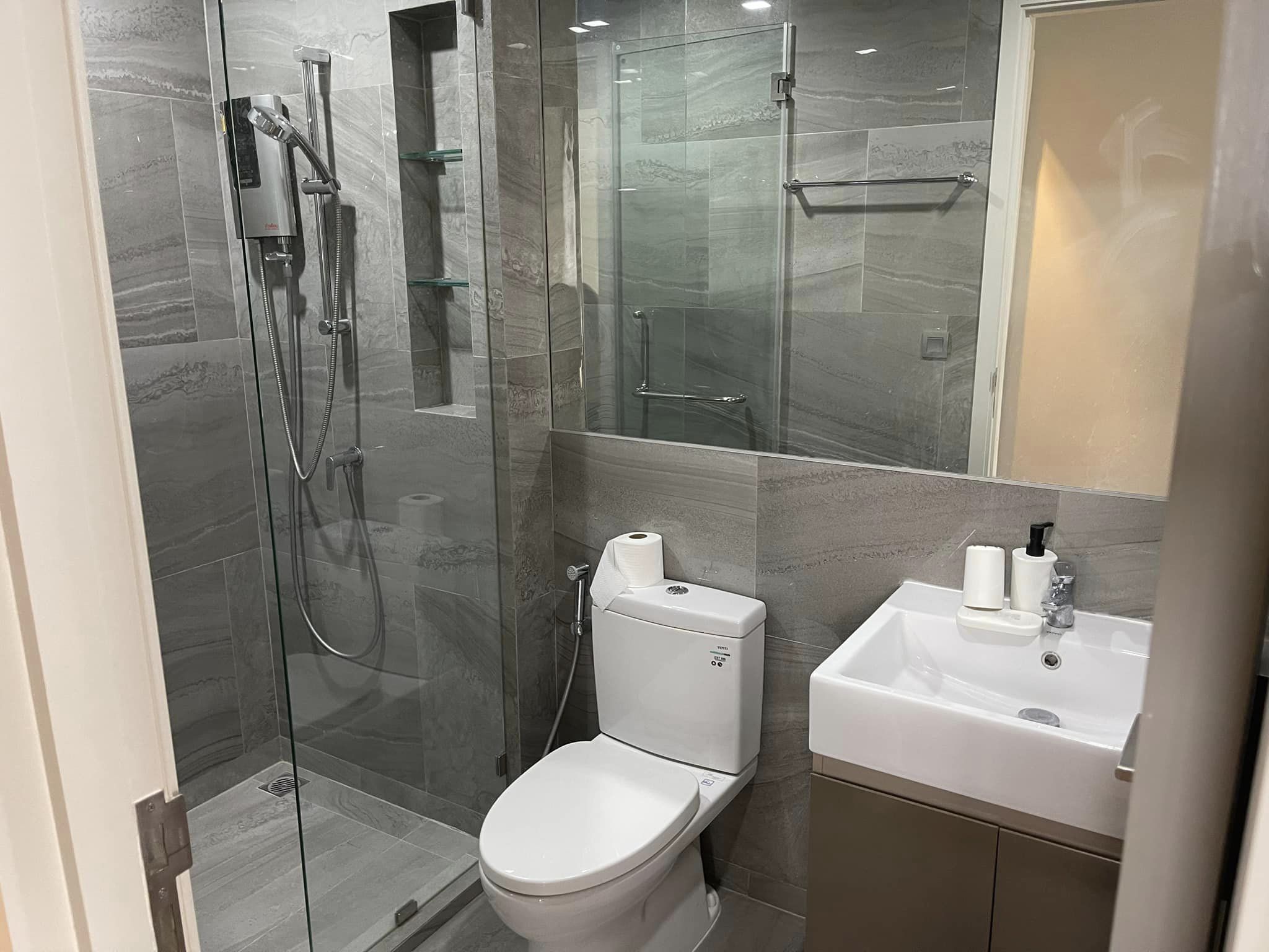 2 卧室 公寓  在  - Image 15